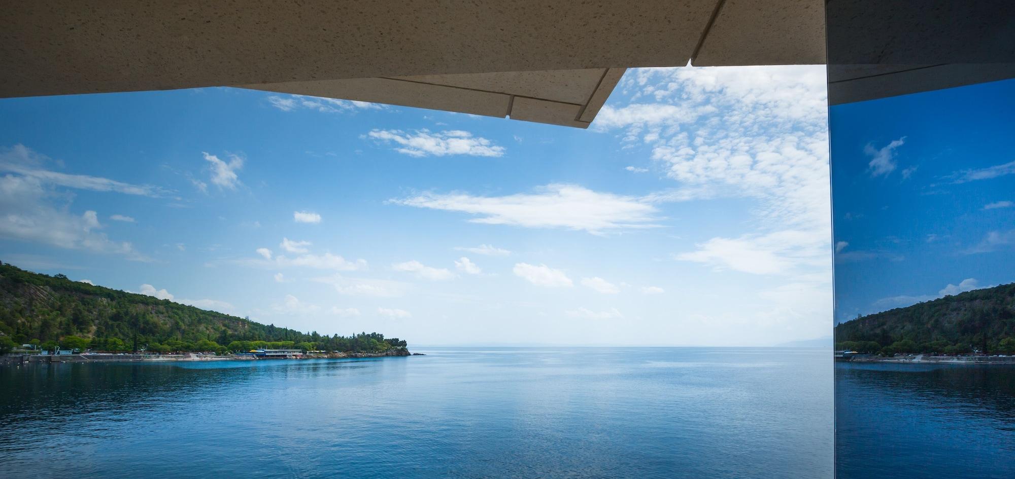 Boutique & Design Hotel Navis - Small Luxury Hotels Of The World Opatija Exteriör bild View from the hotel