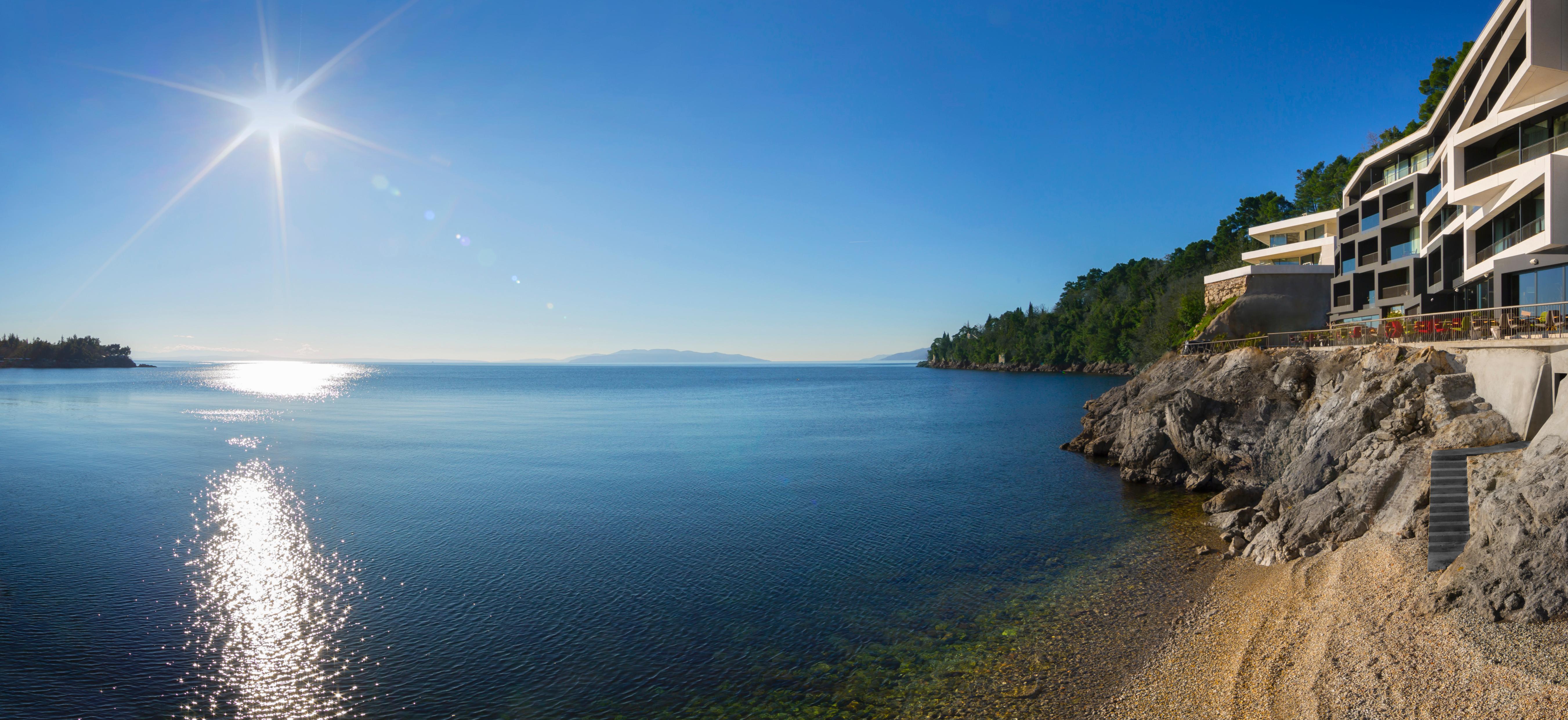 Boutique & Design Hotel Navis - Small Luxury Hotels Of The World Opatija Exteriör bild View of the Gulf of Pag